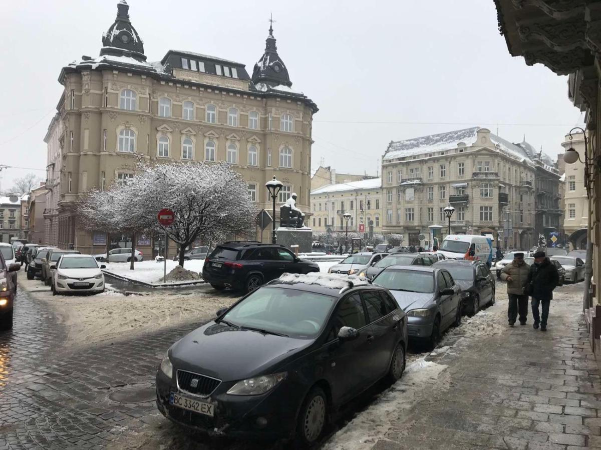 Apartments On Shevchenko Avenue Lemberg Exterior foto